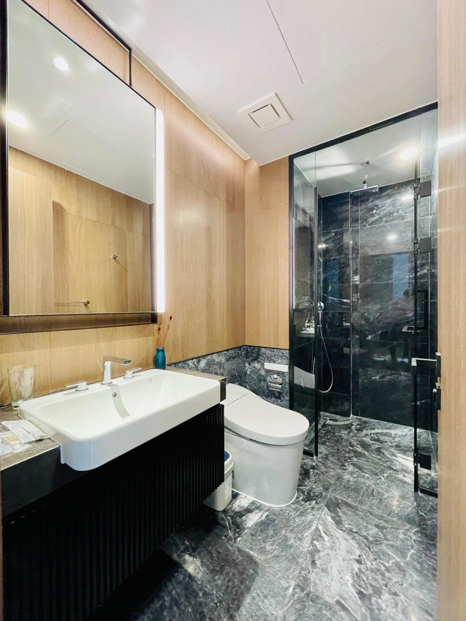 High-end 1br Lumiere Thao Dien, Hcmc - Min's Appartement *